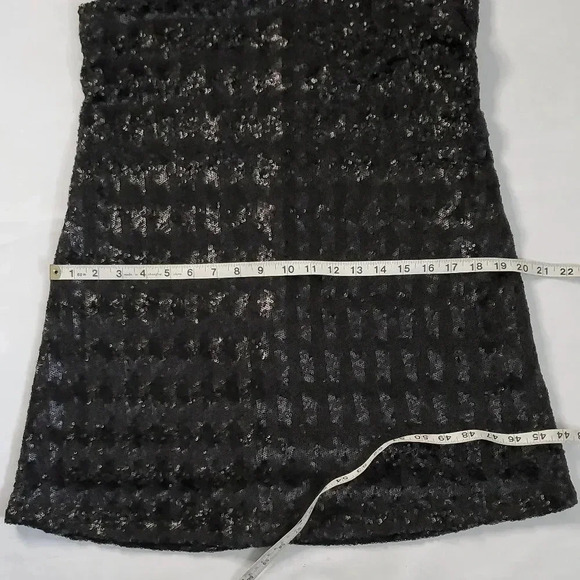 Aritzia Talula Canterbury Matte  Sequin Black Sz M - Picture 6 of 8